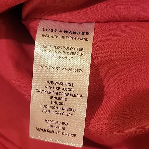 NWT Lost + Wander Floral Halter Blouse - Red and Black Sz Med - Picture 7 of 7